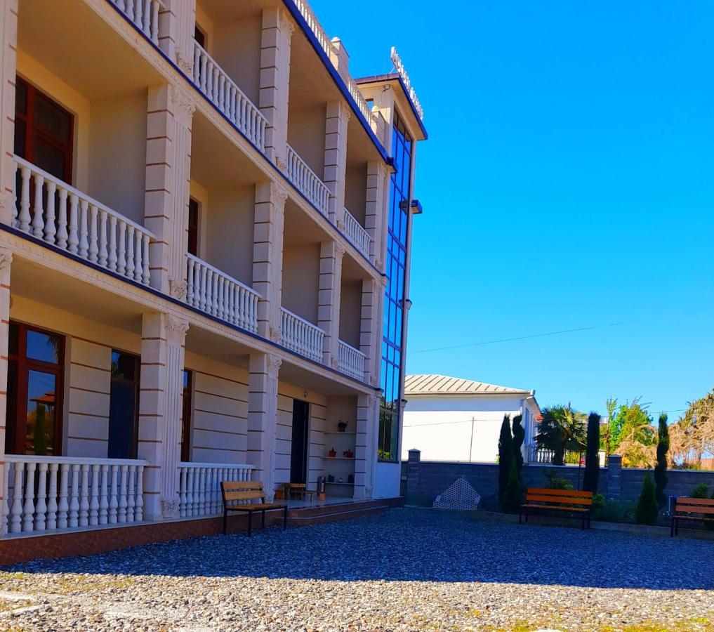 Hotel Golden House à Anaklia Extérieur photo